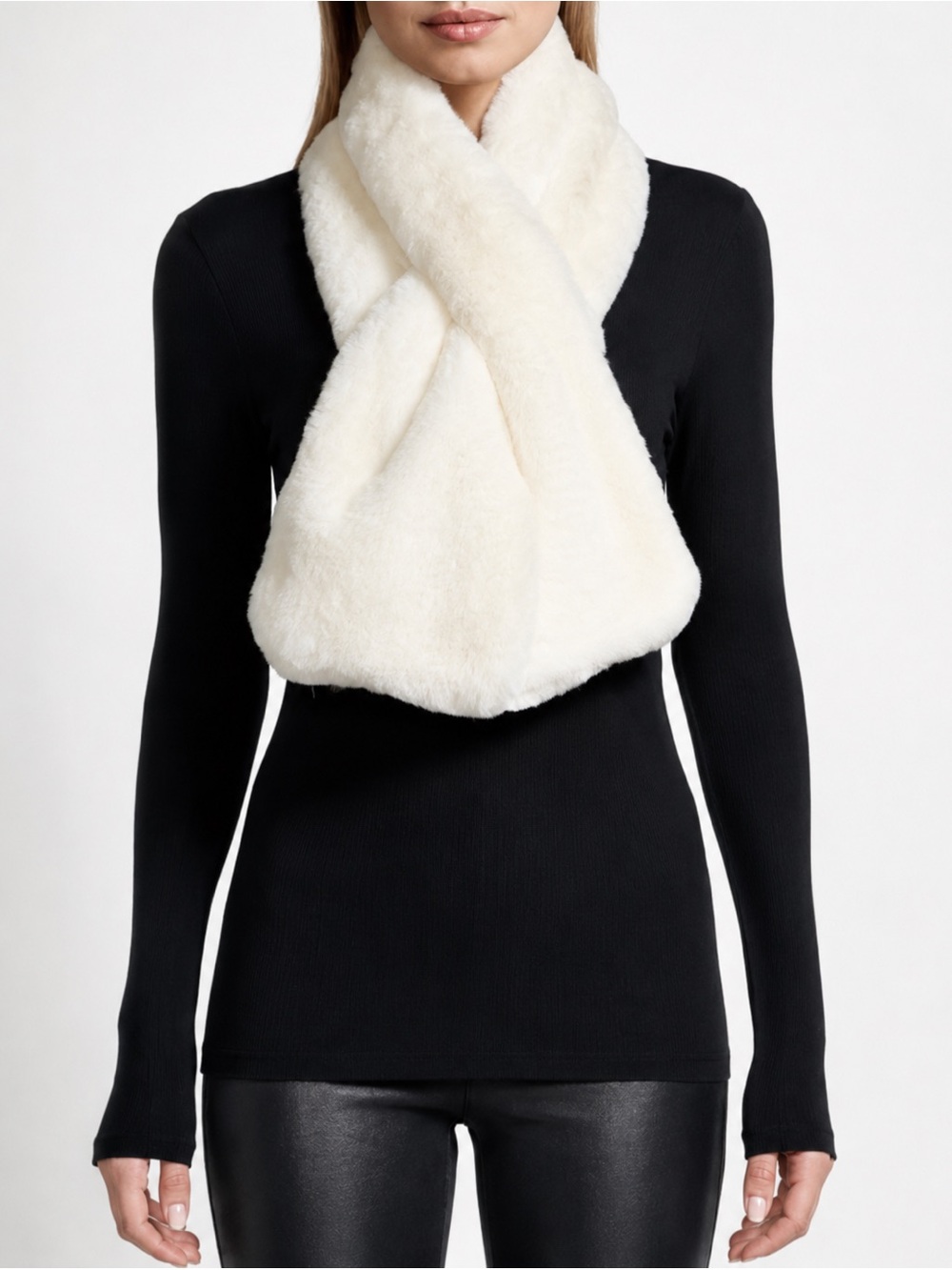 Apparis Bambi Faux Fur Pull Through Scarf NWT